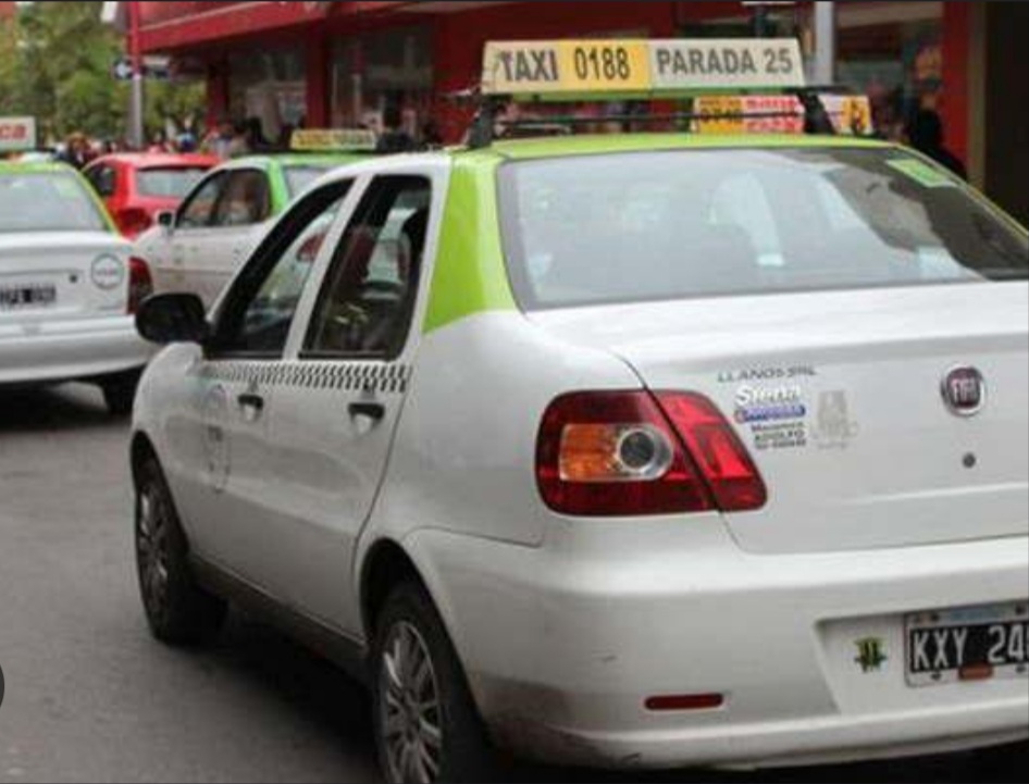 Piden a las autoridades ejercer control sobre las aplicaciones de transporte de pasajeros