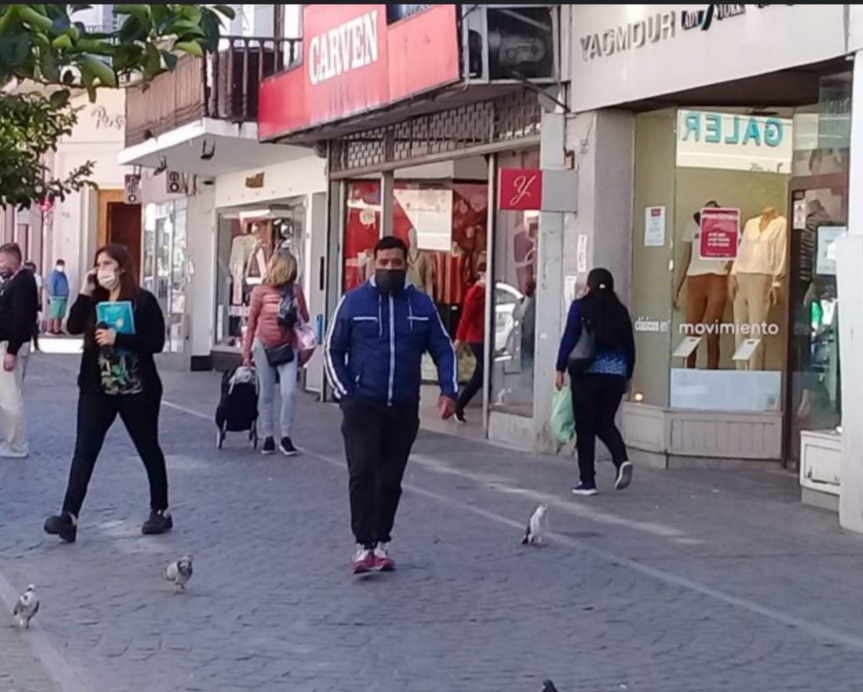 Así trabajará el comercio los feriados del 16 y 20 de junio en la Madre de Ciudades