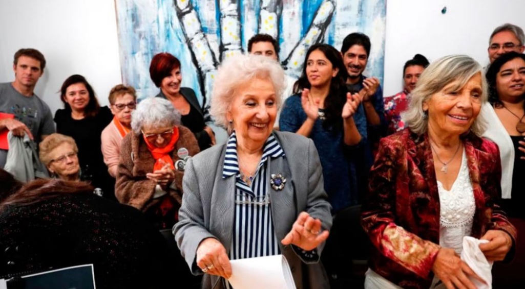 Nieto 140: abuelas de Plaza de Mayo confirmó una nueva restitución de identidad