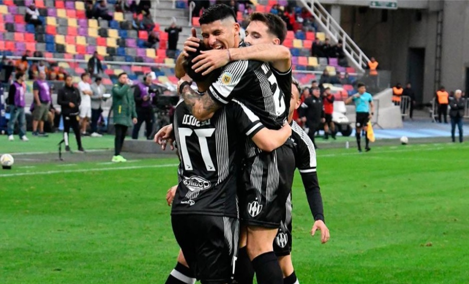 Central Córdoba festejó ante Defensa y Justicia y logró su primera victoria en el Clausura
