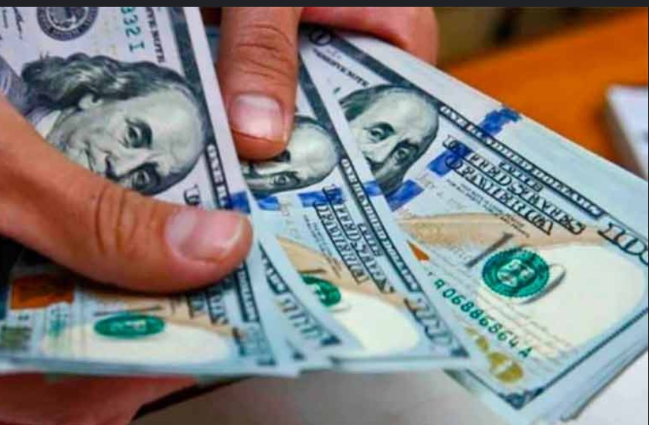 El dólar oficial volvió a subir y cerró a $1280, el valor más alto desde la salida del cepo