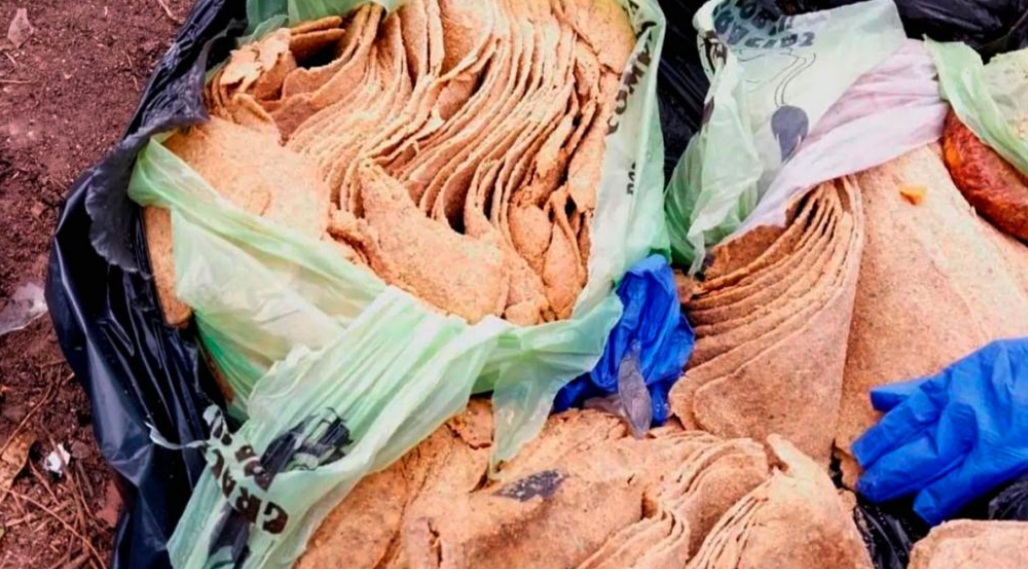 Monte Quemado: clausuran el puesto de un tucumano al detectarle 25 kilos de milanesas elaboradas con papel higiénico