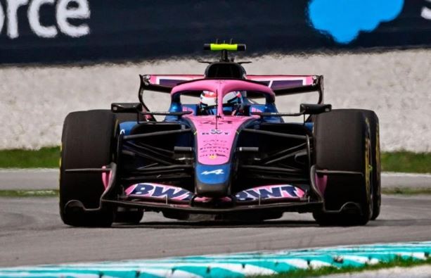 Franco Colapinto terminó último en la segunda practica del GP de Bahréinpor una sanción